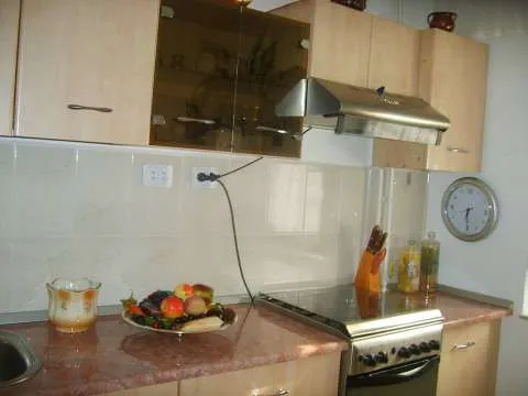 Apartament 3 camere de vanzare - Imaginea 1