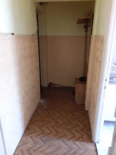 LIVEZILOR PARC VINDEM 2 CAMERE CF2 ETAJ 3/ 4 PRET 29000EUR - Imaginea 3
