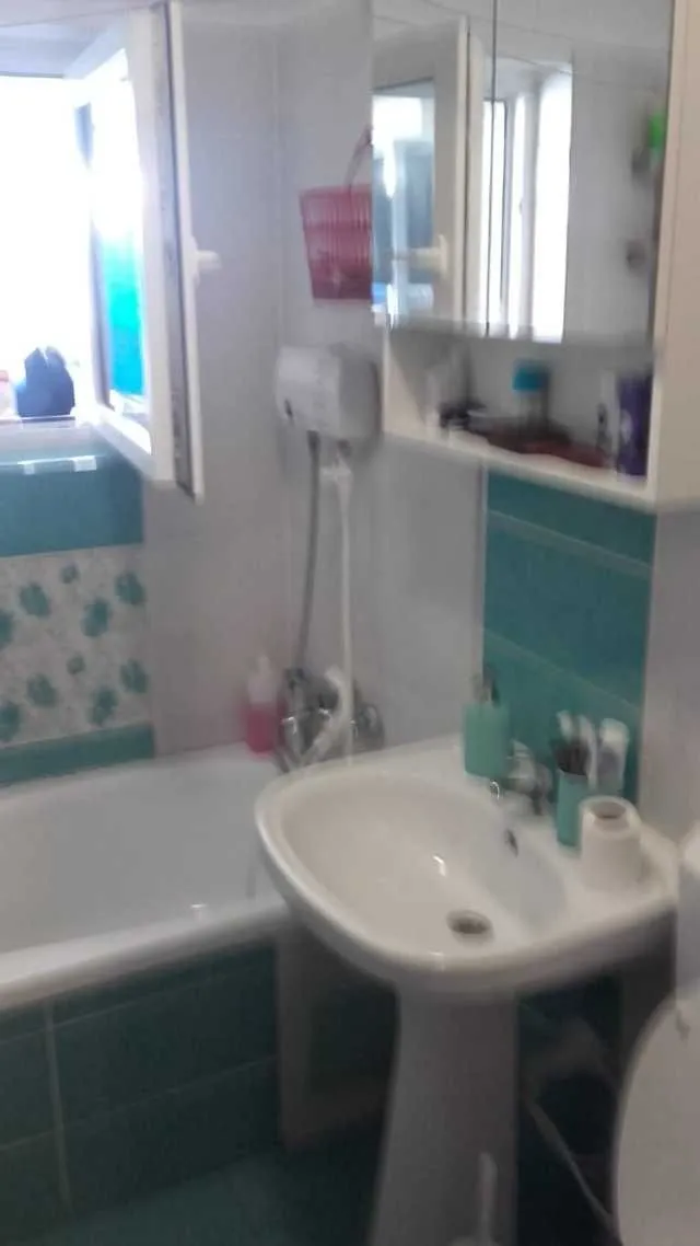 SECTOR5 ZETARI AP 2 CAMERE ETAJ 3/ 3 BALCON MARE  40000EURO IPOTECAR - Imaginea 6