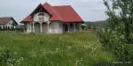 Vanzare casa la rosu cu teren - Miniatura 4