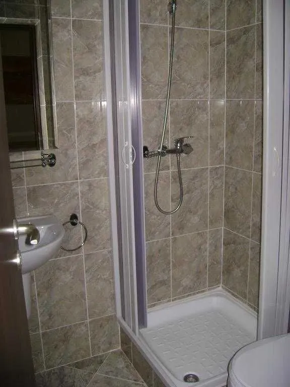 VILA IN SINAIA 10 CAMERE - Imaginea 7