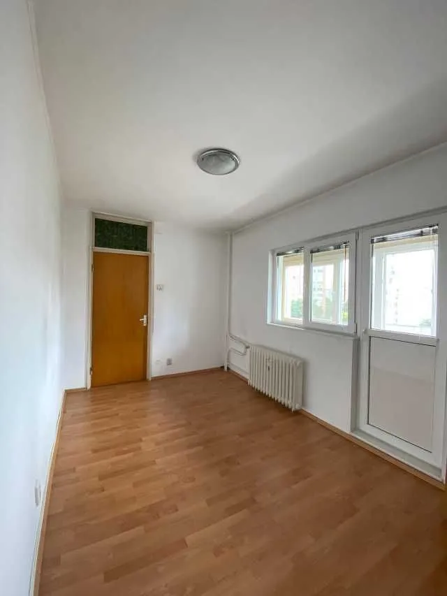 Apartament 4 camere, B- dul Alexandru Obregia, Berceni - Imaginea 4