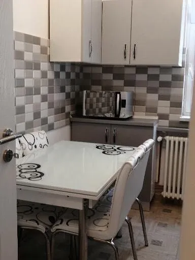 Persoana fisica, inchiriez apartament - Imaginea 7