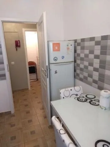 Persoana fisica, inchiriez apartament - Imaginea 9