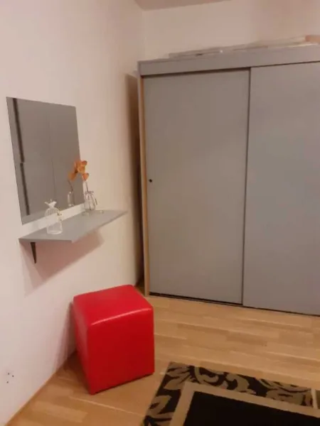 Inchiriere garsoniera zona Teiul Doamnei sector 2 - Imaginea 5