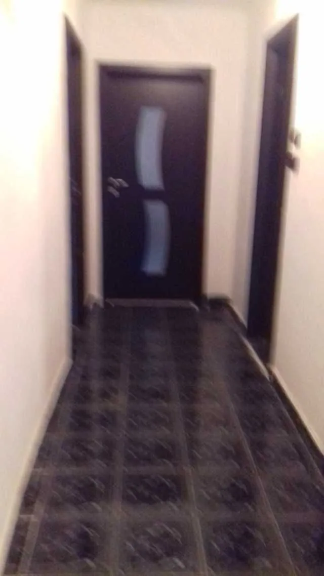 inchiriez apart. 2 camere Rahova - Imaginea 8