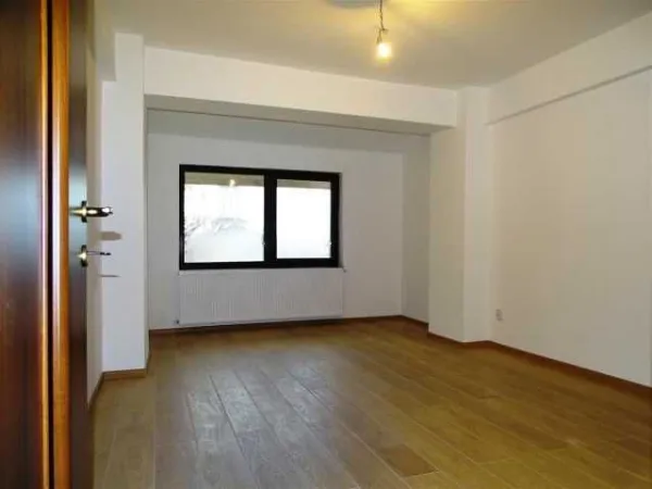 Finisam apartamente si case la interior: glet/ zugraveli / gresie - Imaginea 1