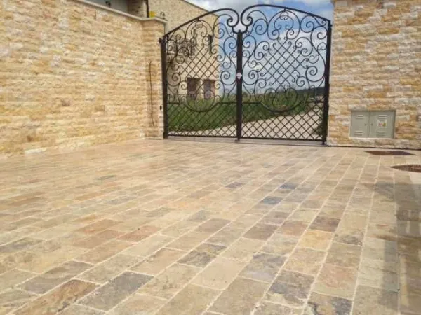 Dale de travertin pentru exterior - Imaginea 4