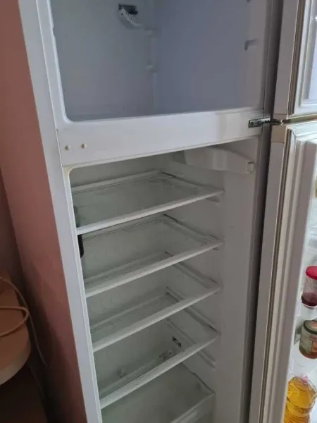 Vand frigider cu congelator Arctic - Imaginea 2