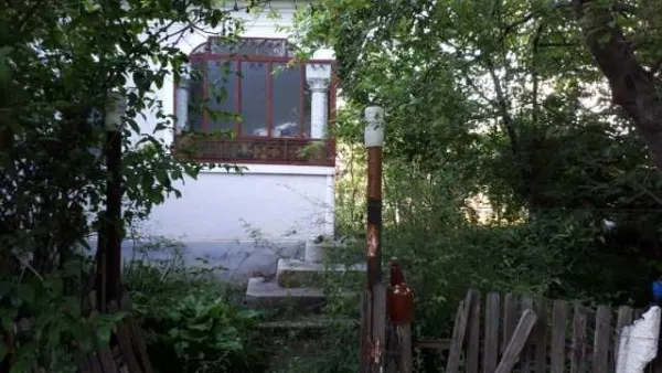 Vand casa batraneasca, in Crangurile de Jos, teren 2337 mp, intravilan - Imaginea 2