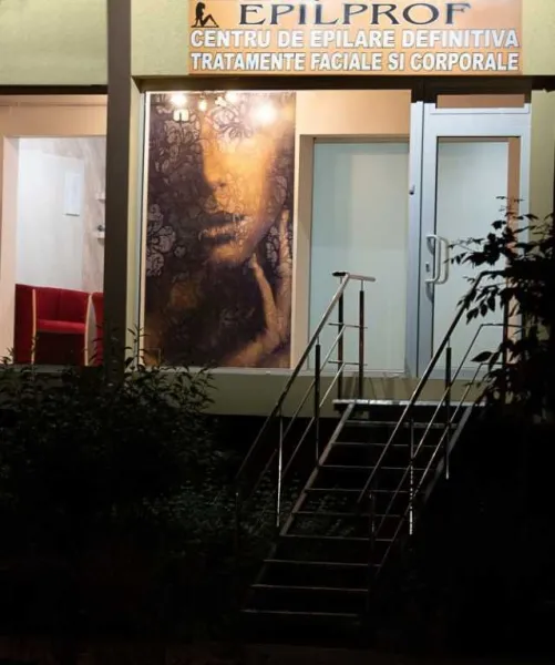 Inchiriez spatiu comercial - Imaginea 1