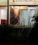 Inchiriez spatiu comercial - Miniatura 1