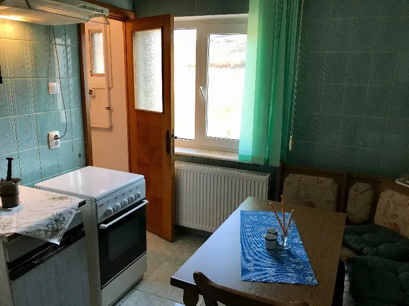Inchiriez apartament cu 2 camere, Deva - Imaginea 5