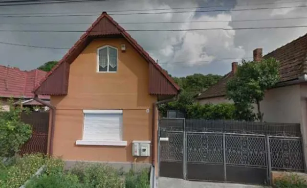 Casa de vanzare Sangeorgiu de Mures - Imaginea 3