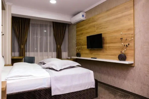 Oferta de cazare la hotel de lux - experienta inedita - Imaginea 5