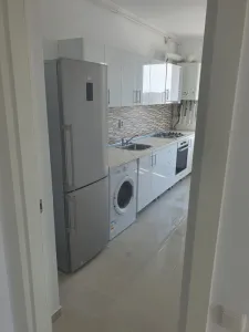 APART de inchiriat URGENT Proprietar 310 Euro