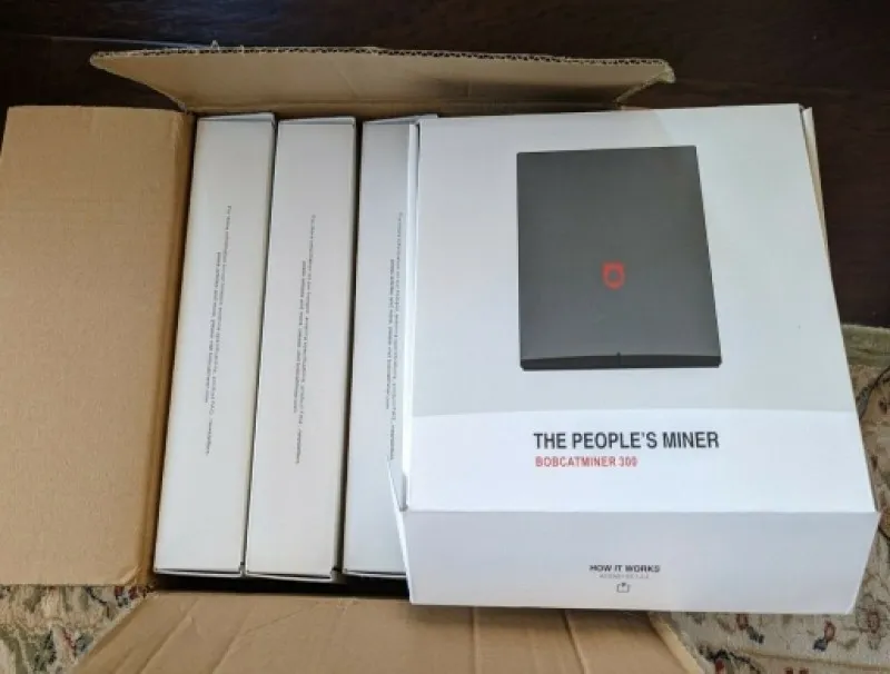 Nou BOBCAT MINER 300 Helium HNT Hotspot Miner - Imaginea 1