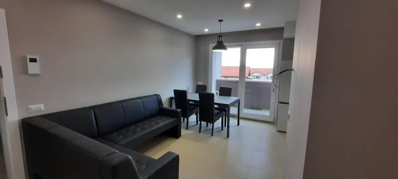 Penthouse cu terasa generoasa de inchiriat in Sibiu - Imaginea 2