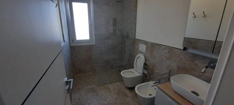 Penthouse cu terasa generoasa de inchiriat in Sibiu - Imaginea 5