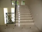 Marmura Crema Marfil pentru scari interioare - Miniatura 2