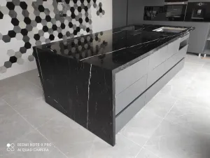 Marmura neagra Nero Marqina