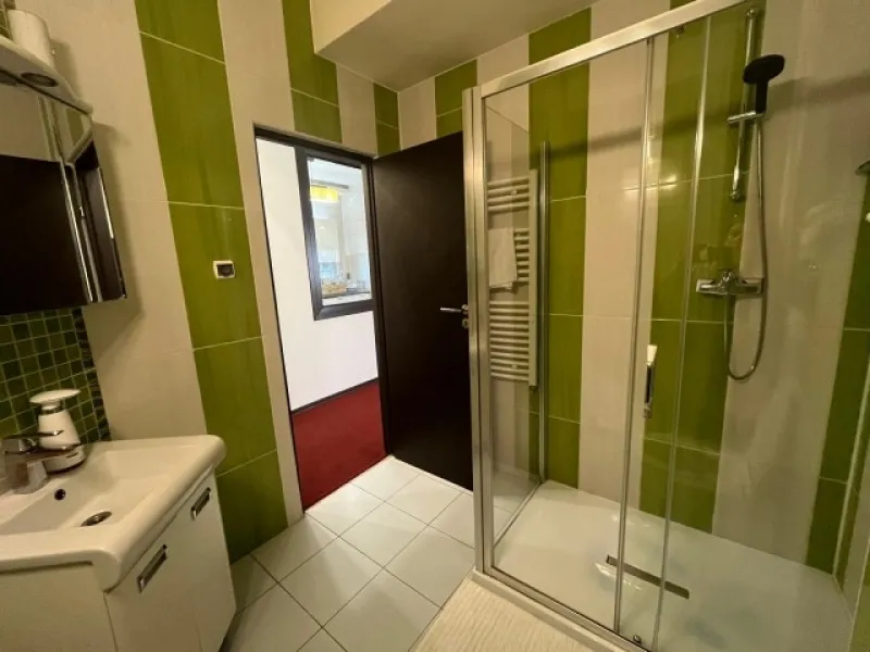 Apartament 3 camere decomandat, 117 mp, Unirii, B- dul Marasesti, 299. 500euro - Imaginea 6