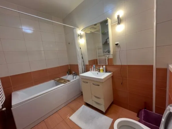 Apartament 3 camere decomandat, 117 mp, Unirii, B- dul Marasesti, 299. 500euro - Imaginea 7