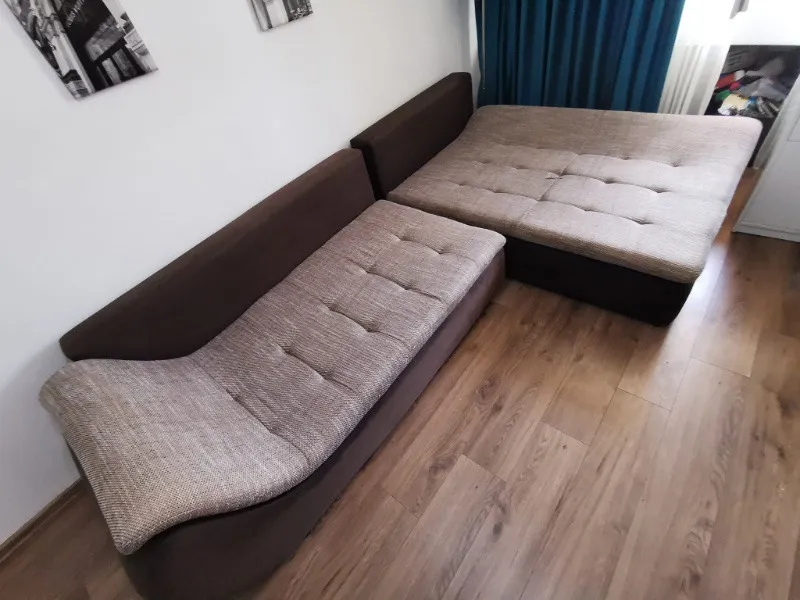 Curatare tapiterie Auto La domiciliu in Oradea Detailing Spalatorie Tapiterie Oradea - Imaginea 2