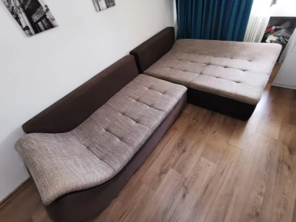 Curatare tapiterie Auto La domiciliu in Oradea Detailing Spalatorie Tapiterie Oradea - Imaginea 2