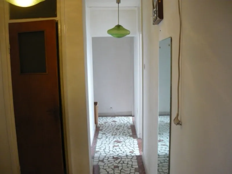 Apartament 4 camere, decomandat, 94mp, Stefan cel Mare, 165. 000euro - Imaginea 6