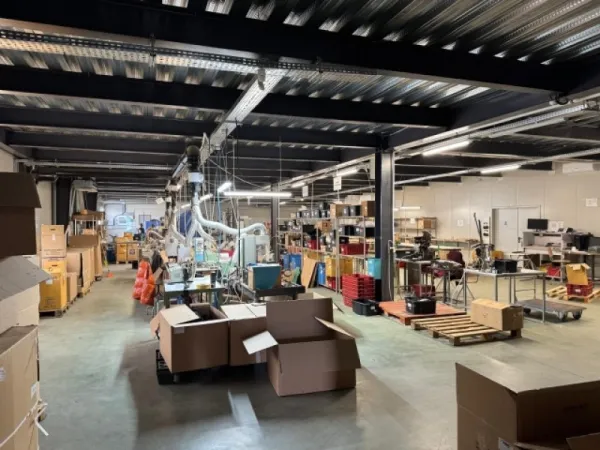 Spatiu industrial in zona Magurele, 2729 mp, 1. 390. 000euro - Imaginea 1