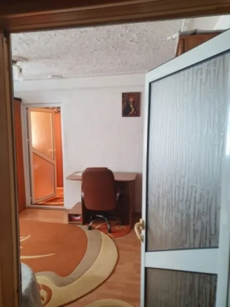 Apartament 2 camere, 48mp, Targu Jiu, zona Spiru Haret, 67. 000euro - Imaginea 3