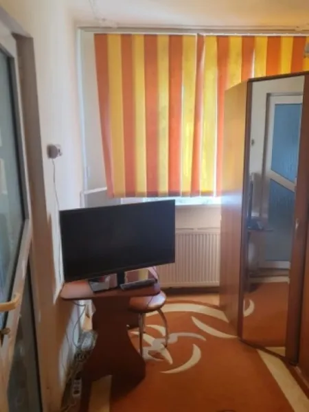 Apartament 2 camere, 48mp, Targu Jiu, zona Spiru Haret, 67. 000euro - Imaginea 6