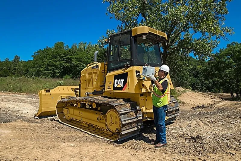 Inchiriere Buldozer Caterpillar D6N - Imaginea 3