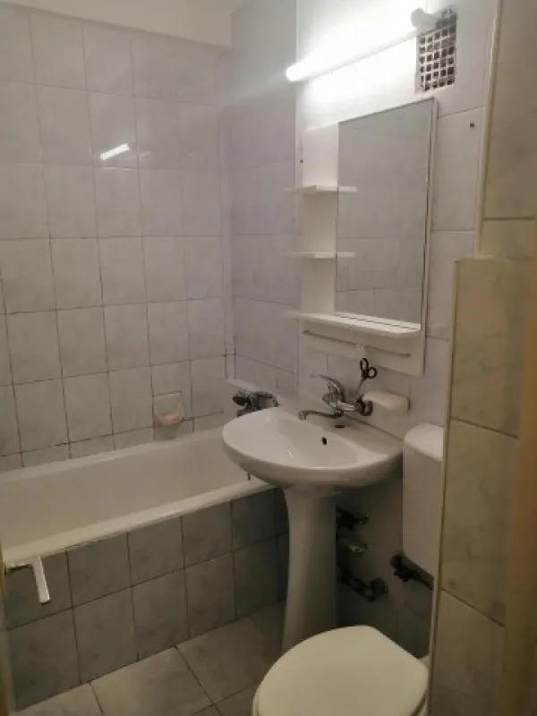 Inchiriez apartament 2 camere, 50mp, Obor, zona Veranda Mall, 450euro - Imaginea 5