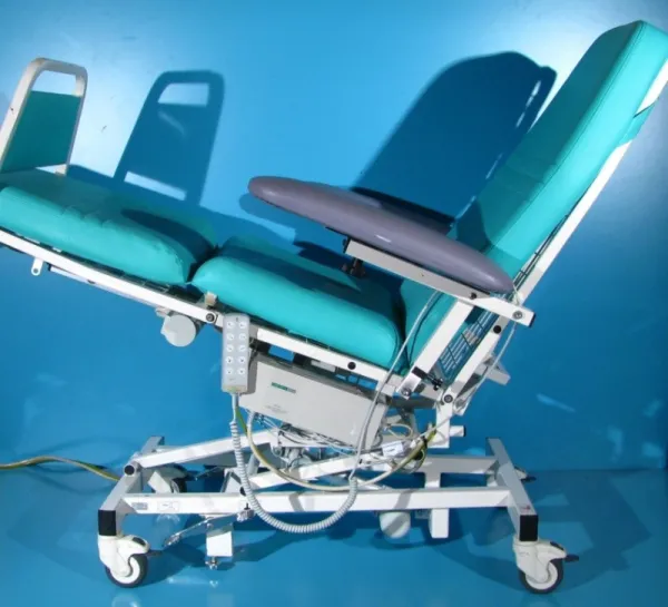 Scaun medical electric pentru tratament si recoltare sange Digiterm Comfort 4 - Imaginea 4