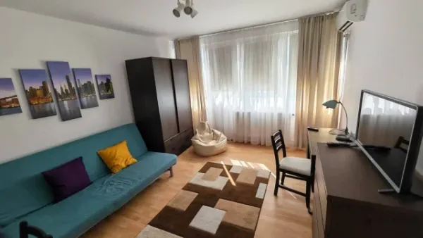 Inchiriez apartament 2 camere decomandat, Tineretului, 50 mp, 550euro - Imaginea 1