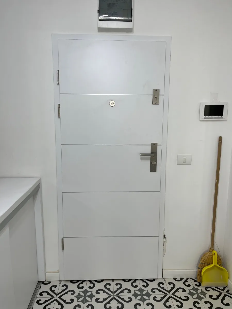 Montez usi de interior, usi metalice, usi si geamuri pvc Timisoara - Imaginea 2