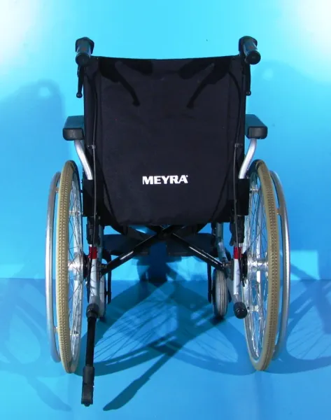 Scaun cu rotile Meyra - latime sezut 44 cm - Imaginea 6