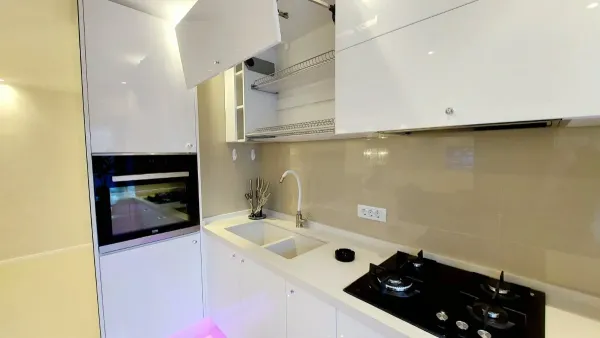 PROPRIETAR | Apartament Custom Luxury Crângași – Bd. Constructorilor | Design Exclusiv, 2 min. de Parc & Lac | Mutare Imediată - Imaginea 3