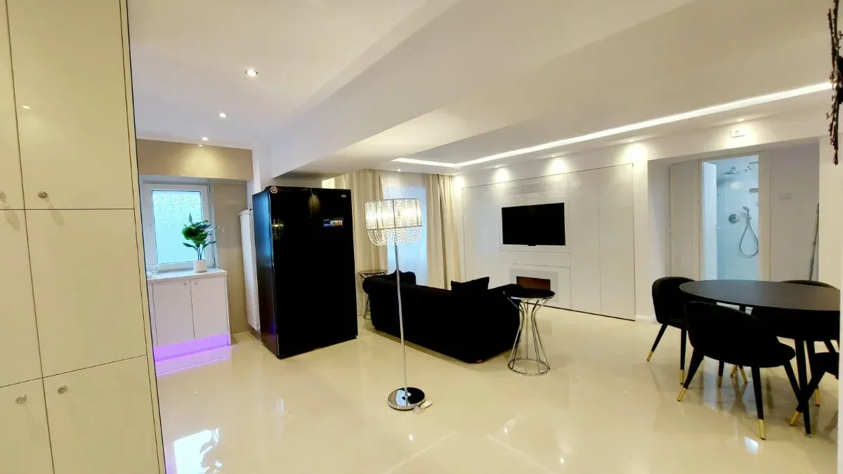 PROPRIETAR | Apartament Custom Luxury Crângași – Bd. Constructorilor | Design Exclusiv, 2 min. de Parc & Lac | Mutare Imediată - Imaginea 6