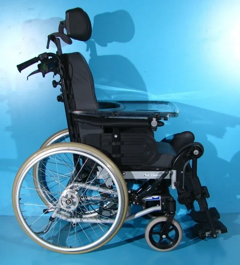 Scaun cu rotile Invacare latime sezut 36 cm - Imaginea 8
