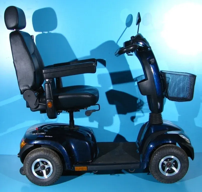 Scuter electric Invacare Orion - 6 km h - Imaginea 8