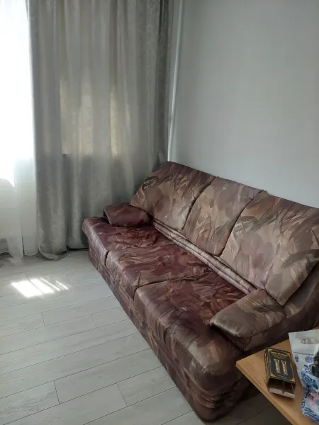 P.F. Vand 2 (doua) Canapele stare foarte buna, aproape noi - Imaginea 2