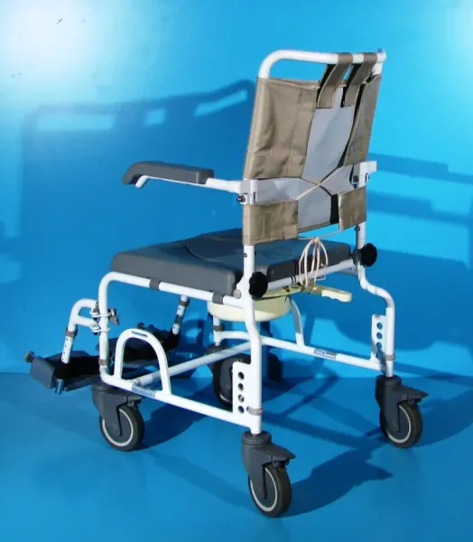 Scaun pentru WC si baie din aluminiu Drive - latime sezut 43 cm - Imaginea 9