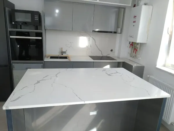 Blat Bucatarie Granit Compozit Quart - Imaginea 1