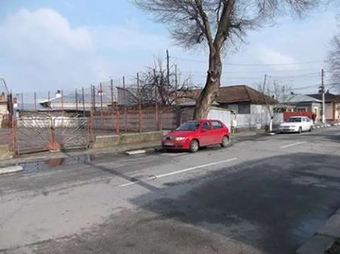 Vand casa 2 camere, central - Imaginea 3