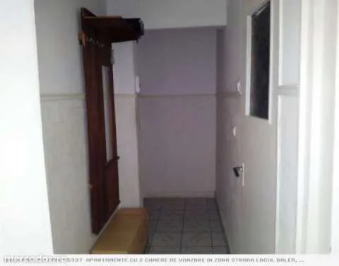Vand urgent apartament 2 camere 18900 euro - Imaginea 1