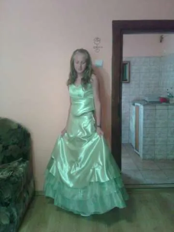 Rochie de gala deosebita - Imaginea 3