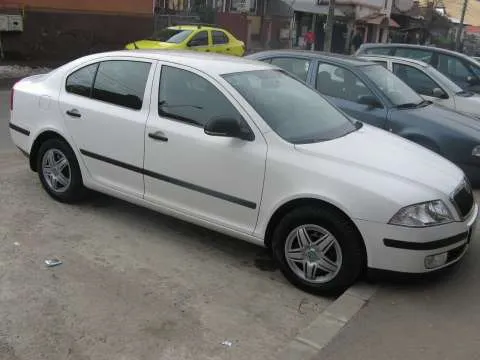 Skoda Octavia 2011 - ca si noua - Imaginea 3